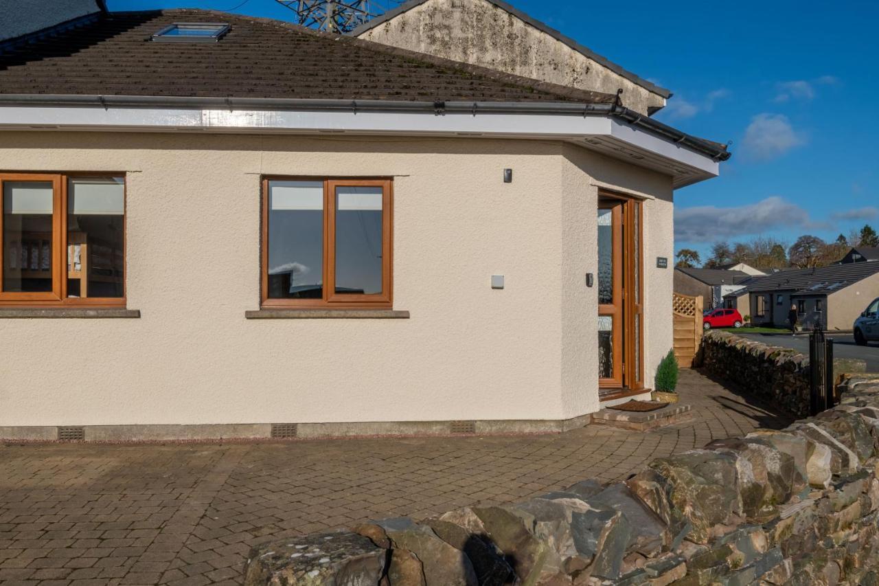 Loaf Tin Villa Kendal Exterior photo
